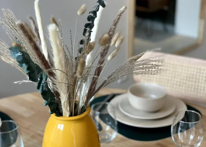 K - Spacious - Viennese Charm Apartment