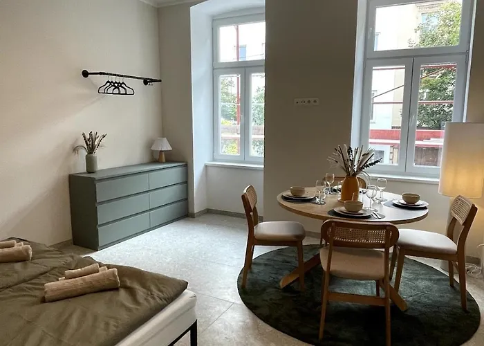K - Viennese Charm