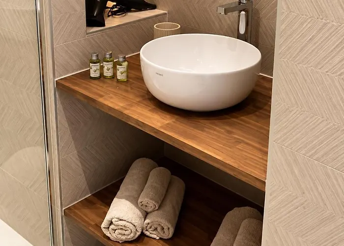 K - Viennese Charm Apartment *